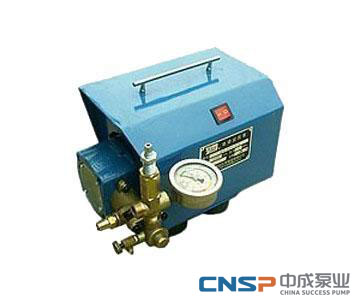 DY型单相电动便携式试压泵
流量 : 200L/H
压力 : 3mpa
介质 : 水或液压油作介质。